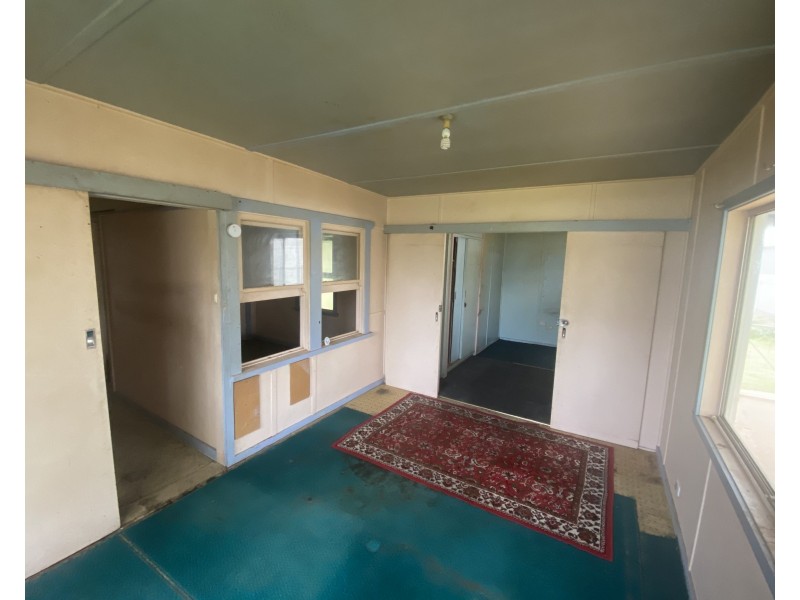 16 Goondooloo Street, Griffith NSW 2680