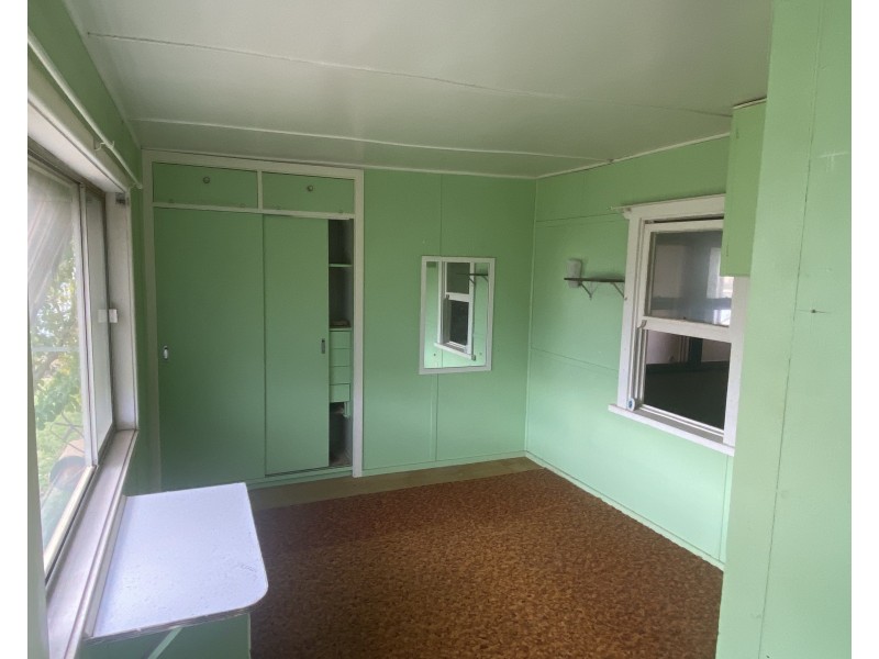 16 Goondooloo Street, Griffith NSW 2680