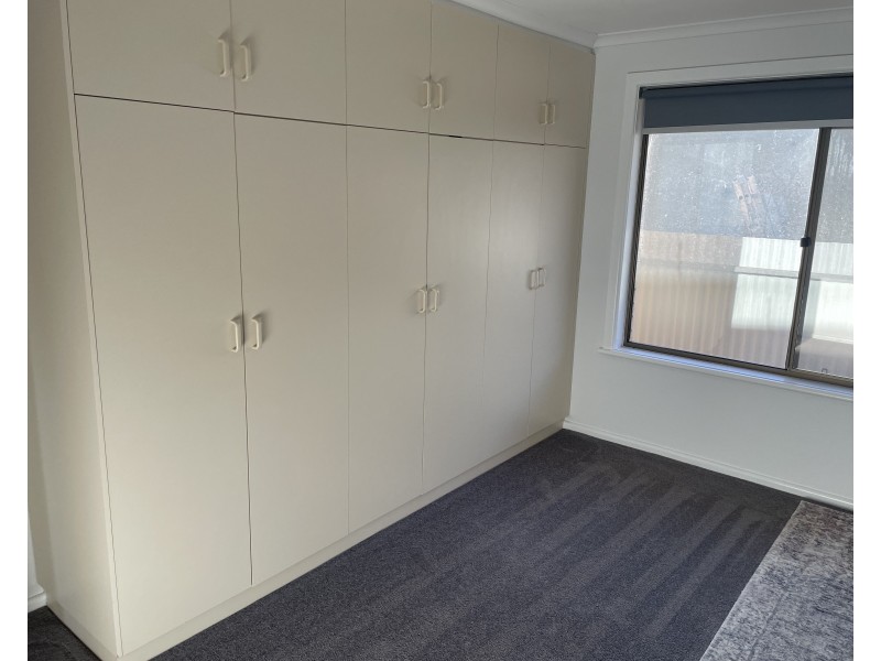 1 Rhoda Place, Yoogali NSW 2680