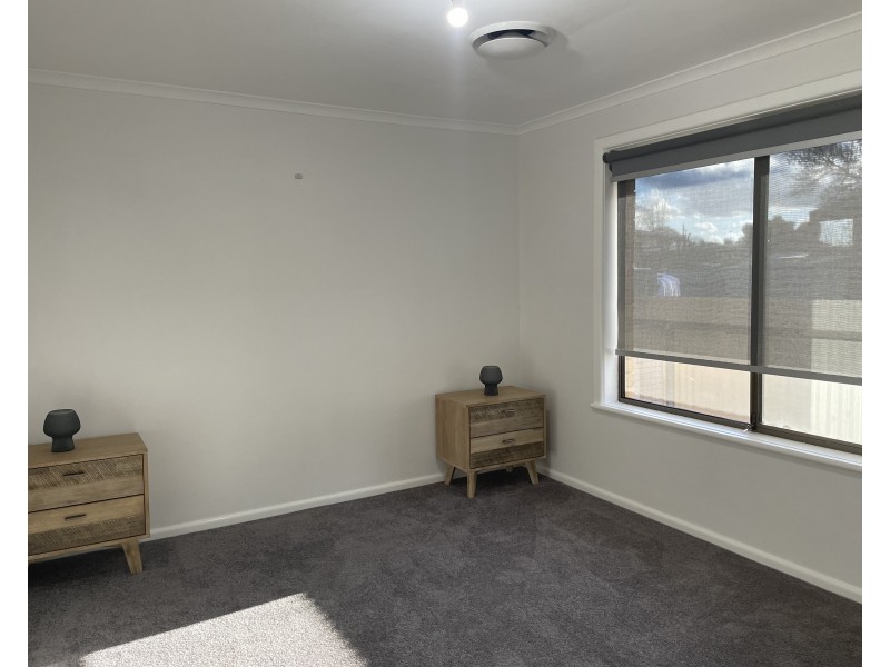 1 Rhoda Place, Yoogali NSW 2680