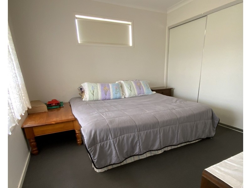 27 Middleton Avenue, Griffith NSW 2680