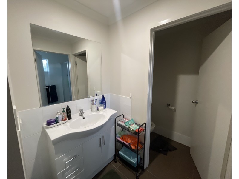 27 Middleton Avenue, Griffith NSW 2680