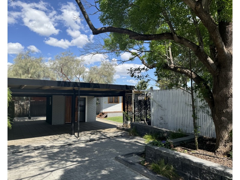 95 Blumer Avenue, Griffith NSW 2680