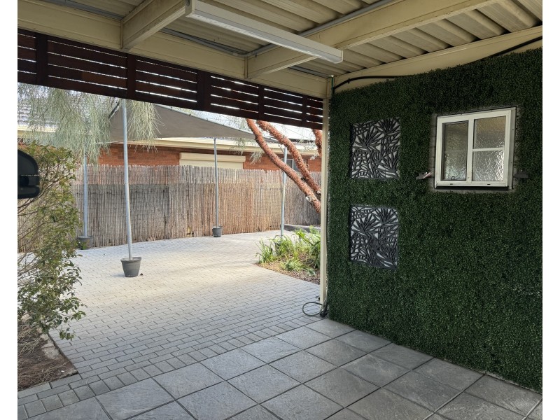 95 Blumer Avenue, Griffith NSW 2680