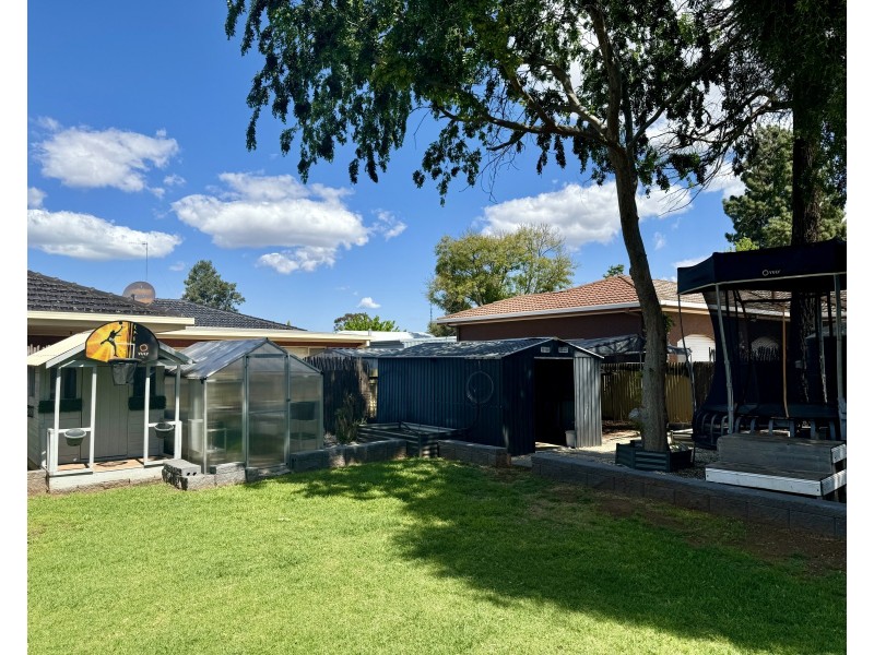 95 Blumer Avenue, Griffith NSW 2680