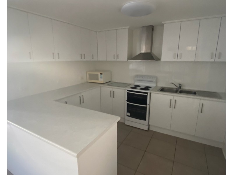 6/110 Benerembah Street, Griffith NSW 2680