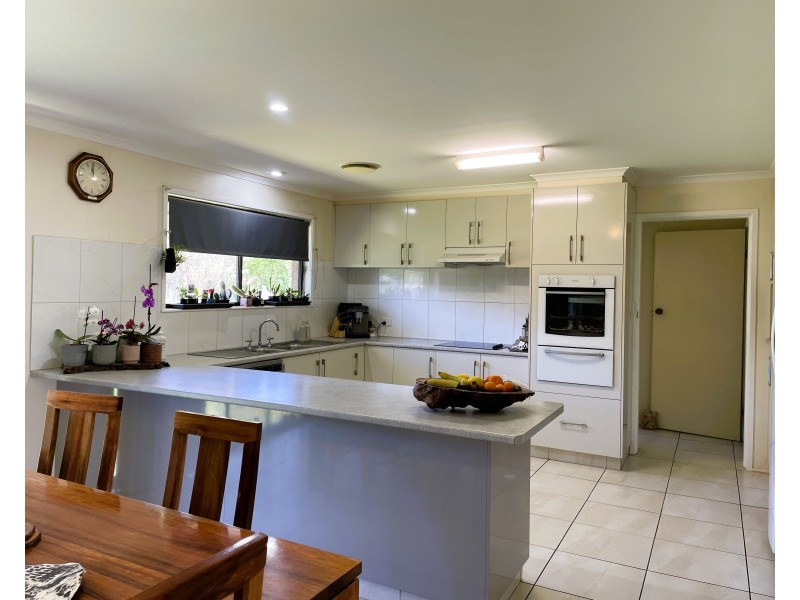 16 Lowde Street, Nericon NSW 2680