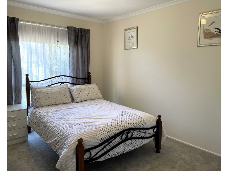 16 Lowde Street, Nericon NSW 2680