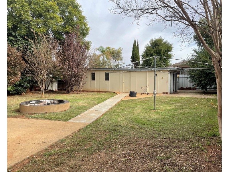 28-30 Grey Street, Griffith NSW 2680