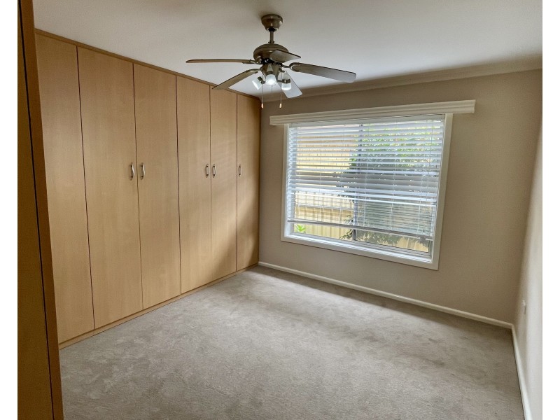37 Probert Avenue, Griffith NSW 2680