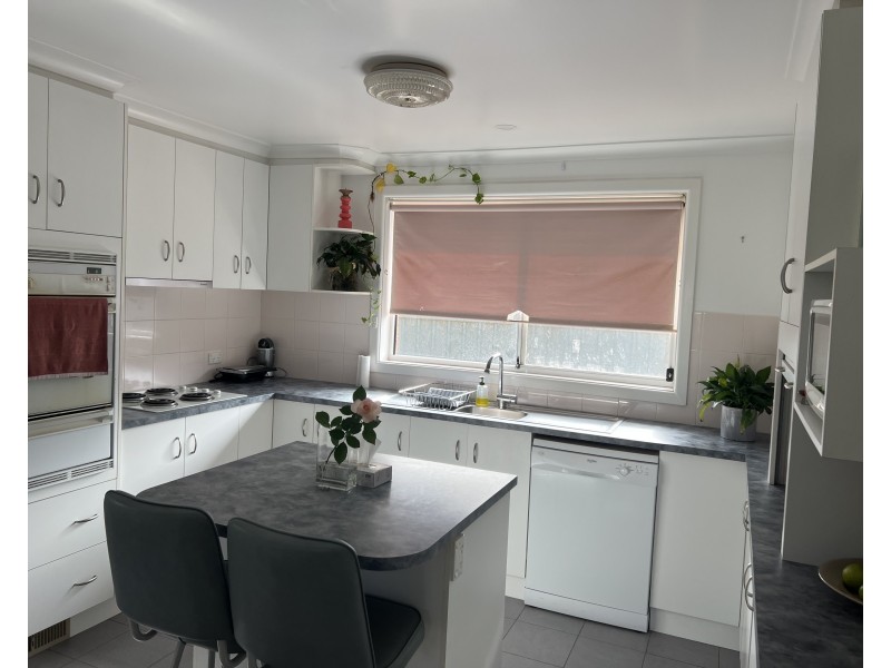 16 Ledgerwood Street, Griffith NSW 2680