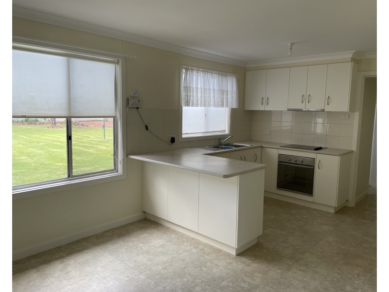 45 Dredge Street, Yenda NSW 2681