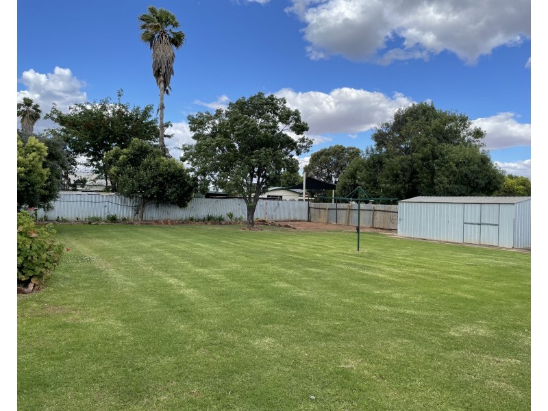 45 Dredge Street, Yenda NSW 2681