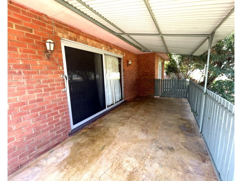 10 Goondooloo Street, Griffith NSW 2680