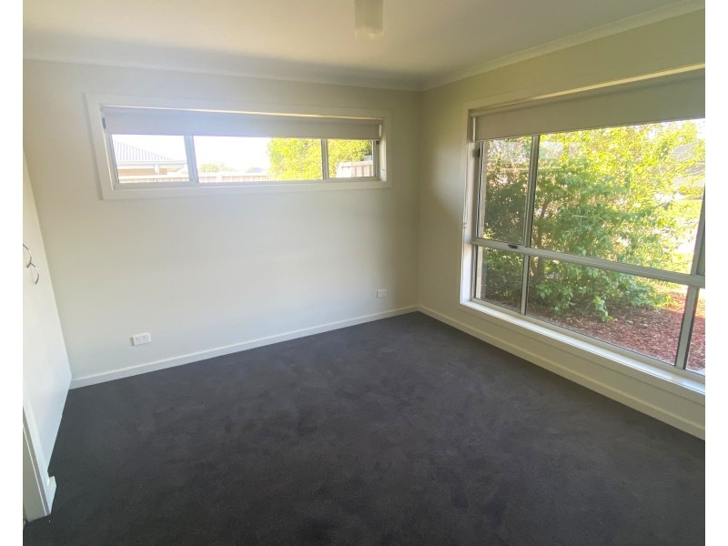 24 Zirilli Avenue, Griffith NSW 2680