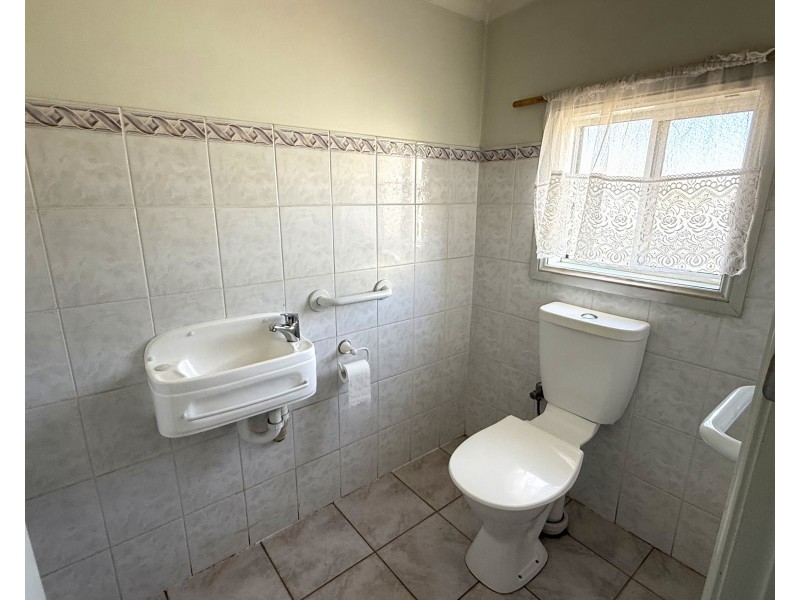 27 Coolah Street, Griffith NSW 2680