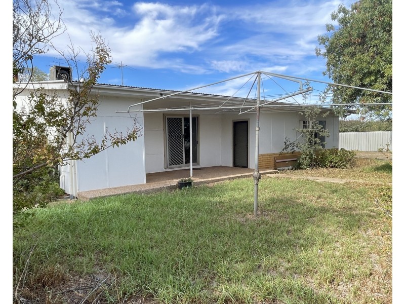 224 Barracks Road, Yenda NSW 2681