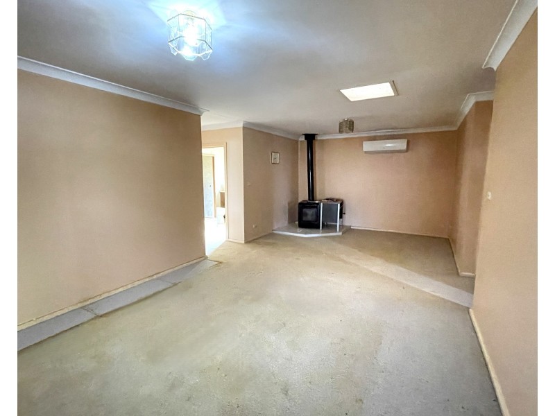 224 Barracks Road, Yenda NSW 2681