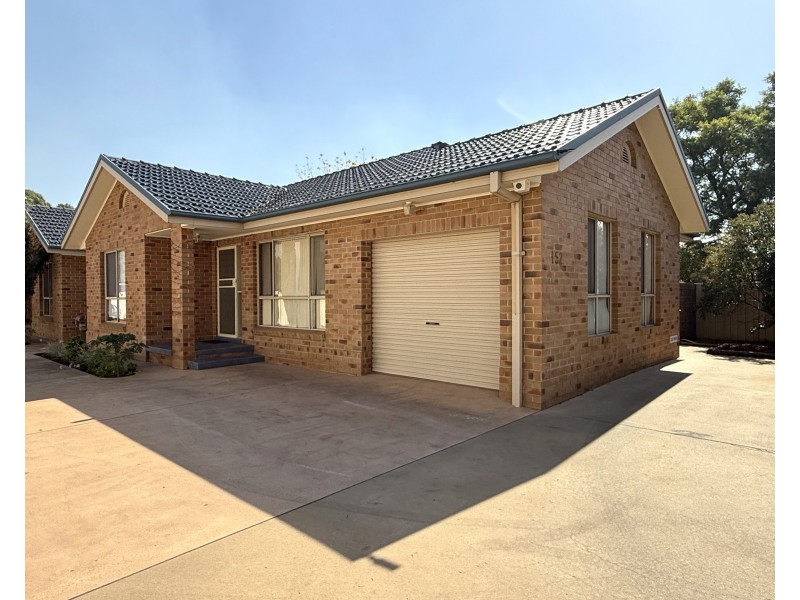 1/152 Merrigal Street, Griffith NSW 2680