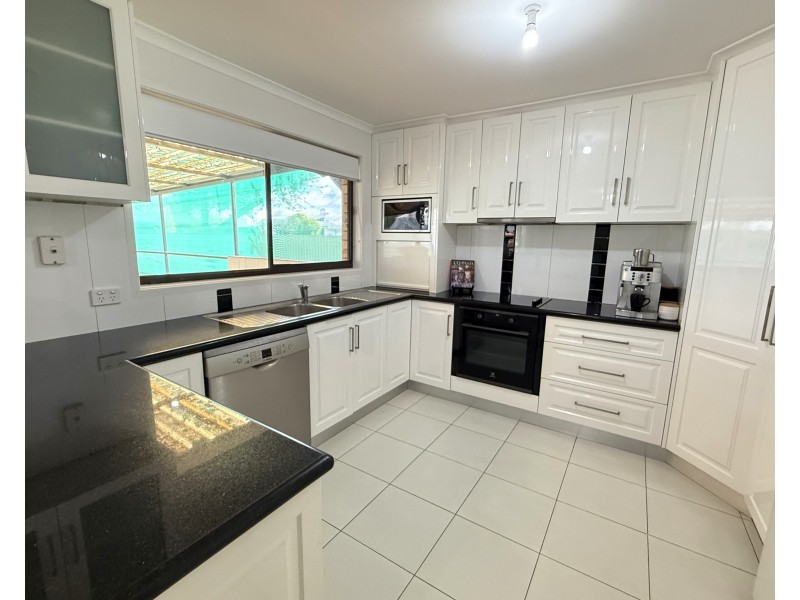 32 Gorton Street, Yoogali NSW 2680