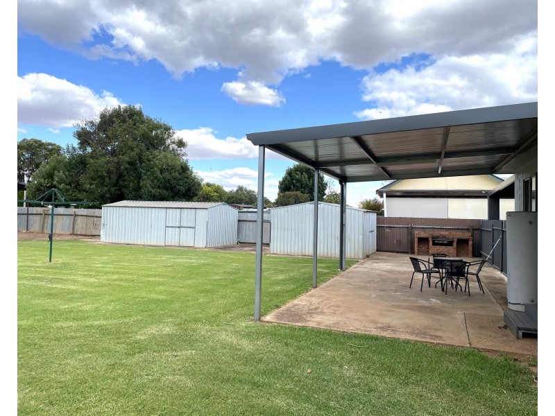 45 Dredge Street, Yenda NSW 2681