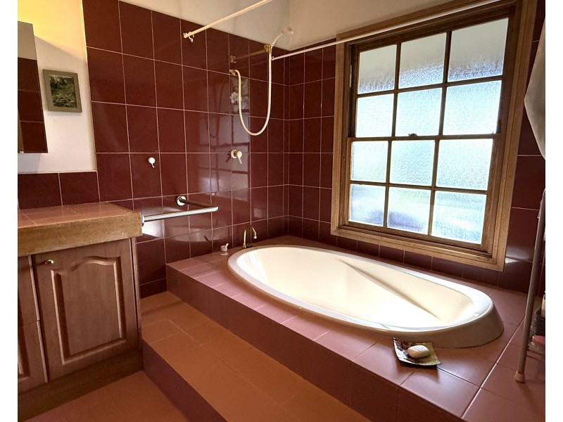 103 Myall Park Road, Yenda NSW 2681