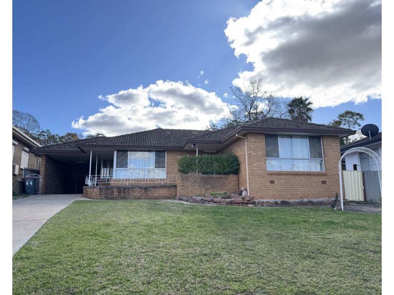 44 Ross Crescent, Griffith NSW 2680