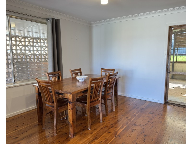 44 Ross Crescent, Griffith NSW 2680