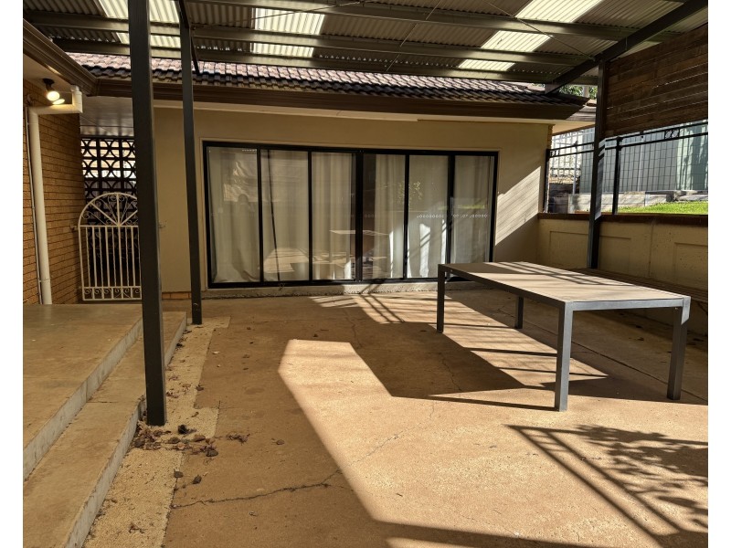 44 Ross Crescent, Griffith NSW 2680