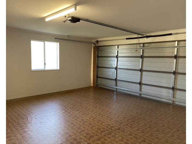 4 Howlong Crescent, Griffith NSW 2680