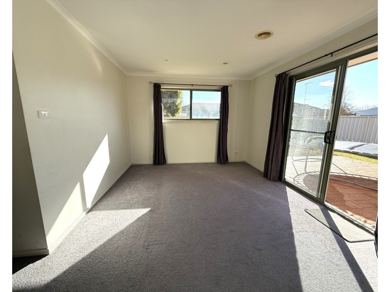 2 Gundaline Court South, Griffith NSW 2680