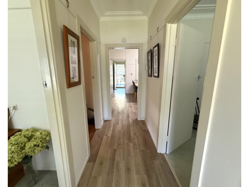 43 Cutler Avenue, Griffith NSW 2680