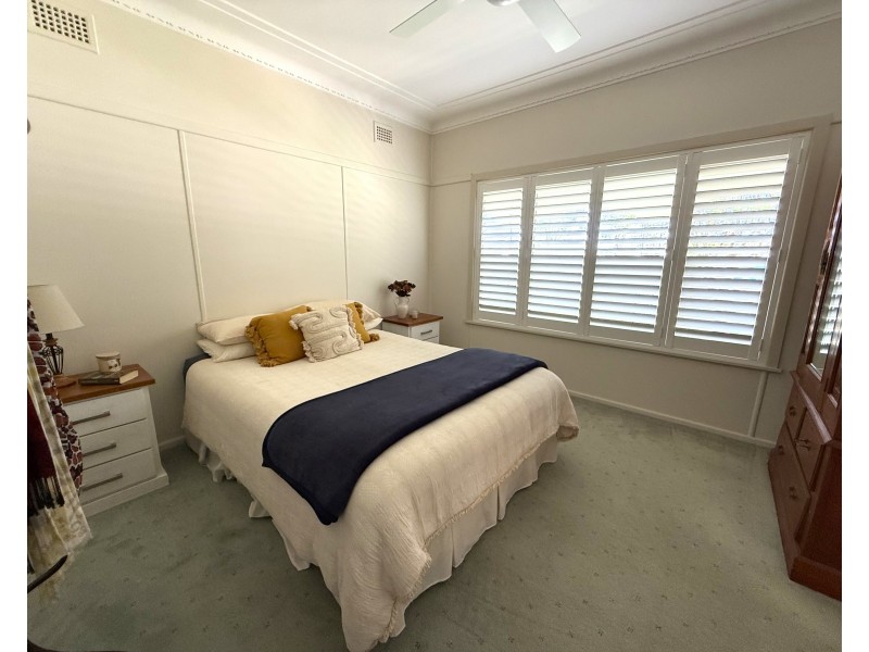 43 Cutler Avenue, Griffith NSW 2680