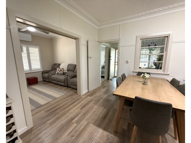 43 Cutler Avenue, Griffith NSW 2680