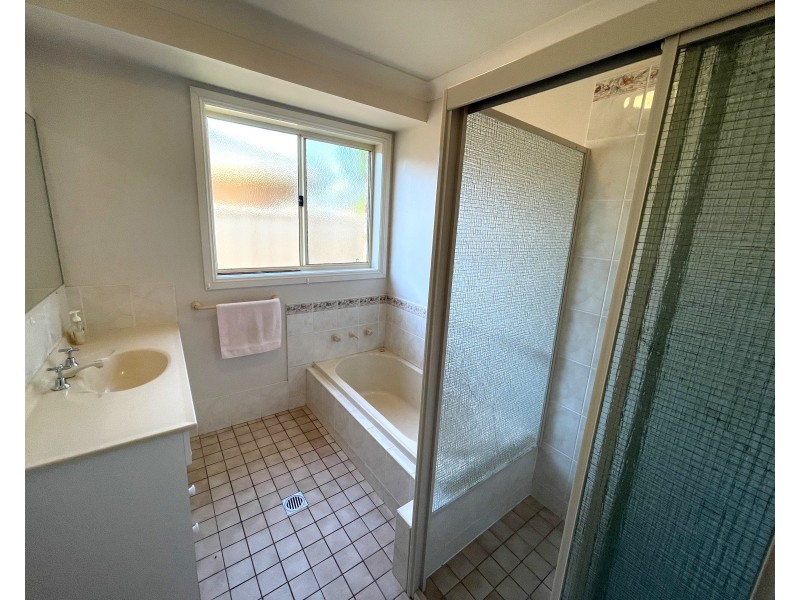 3 Parkwood Court, Griffith NSW 2680