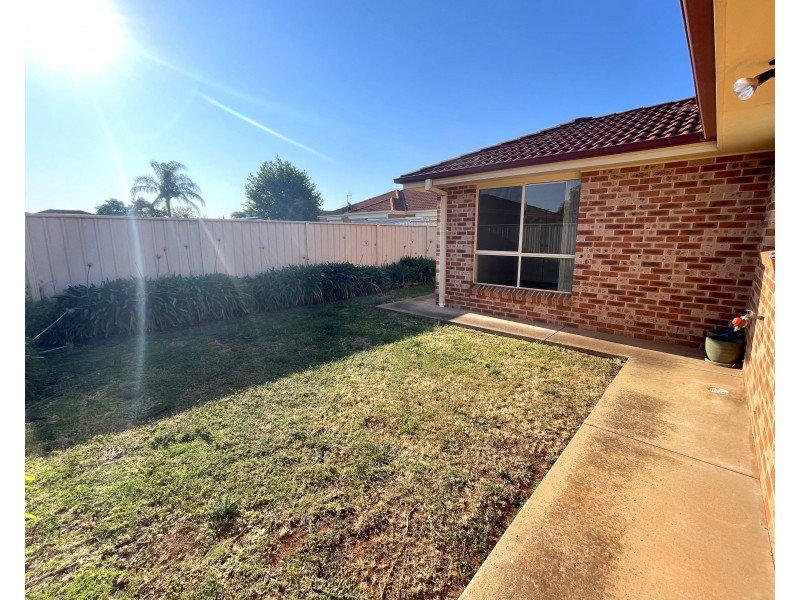 3 Parkwood Court, Griffith NSW 2680