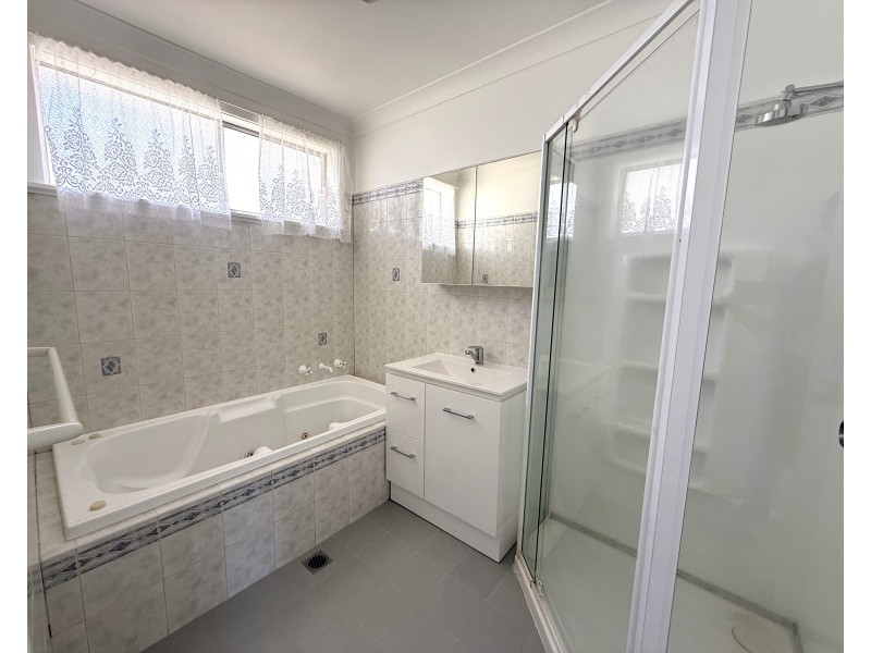 40 Ross Crescent, Griffith NSW 2680