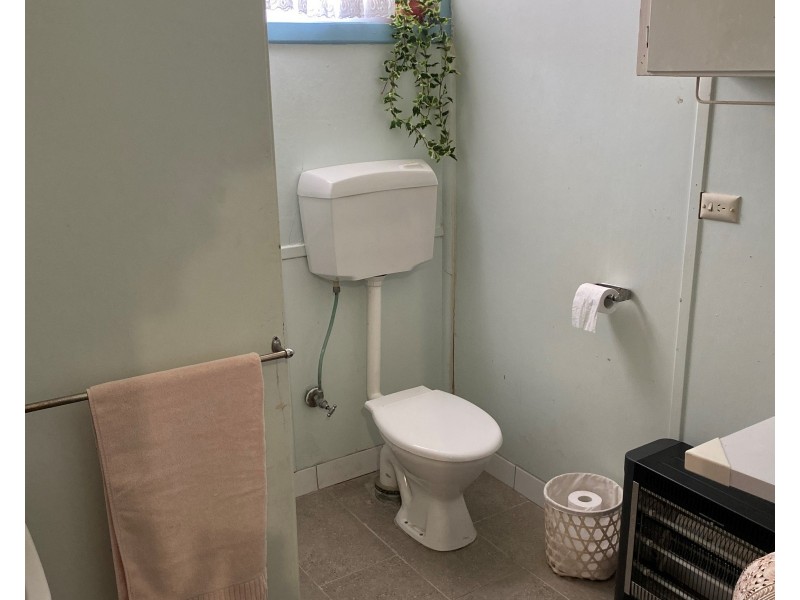 3/15 South Avenue, Yenda NSW 2681
