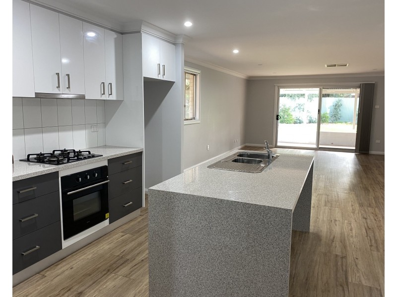 82 Ross Crescent, Griffith NSW 2680