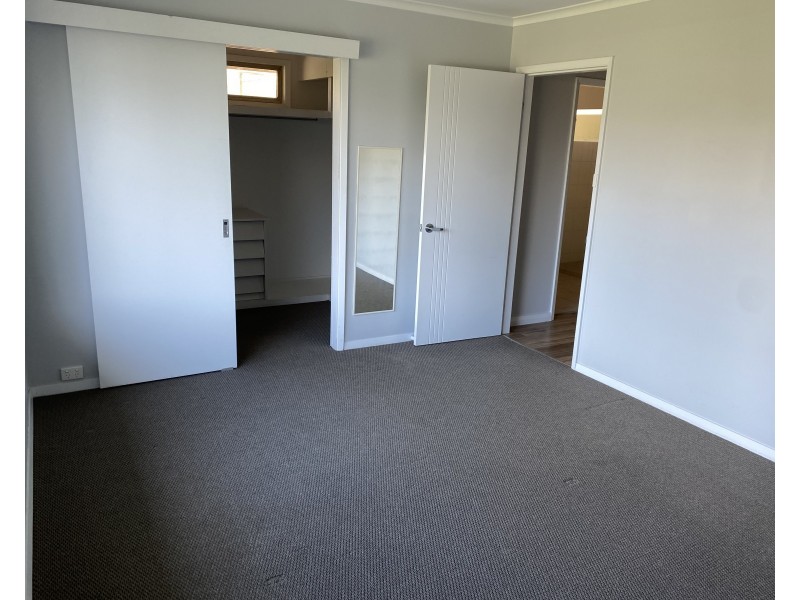 82 Ross Crescent, Griffith NSW 2680