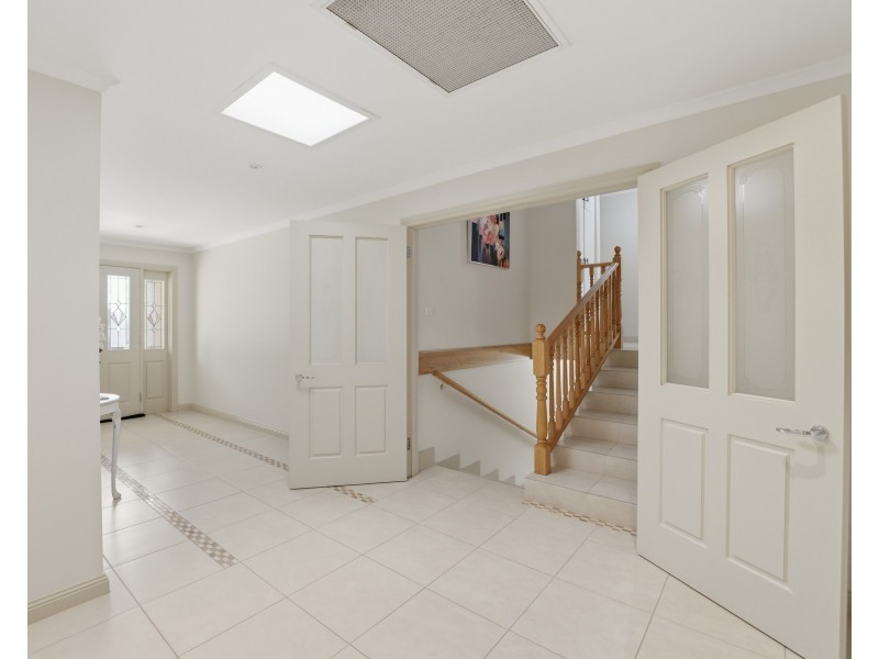 28 Holmes Crescent, Griffith NSW 2680