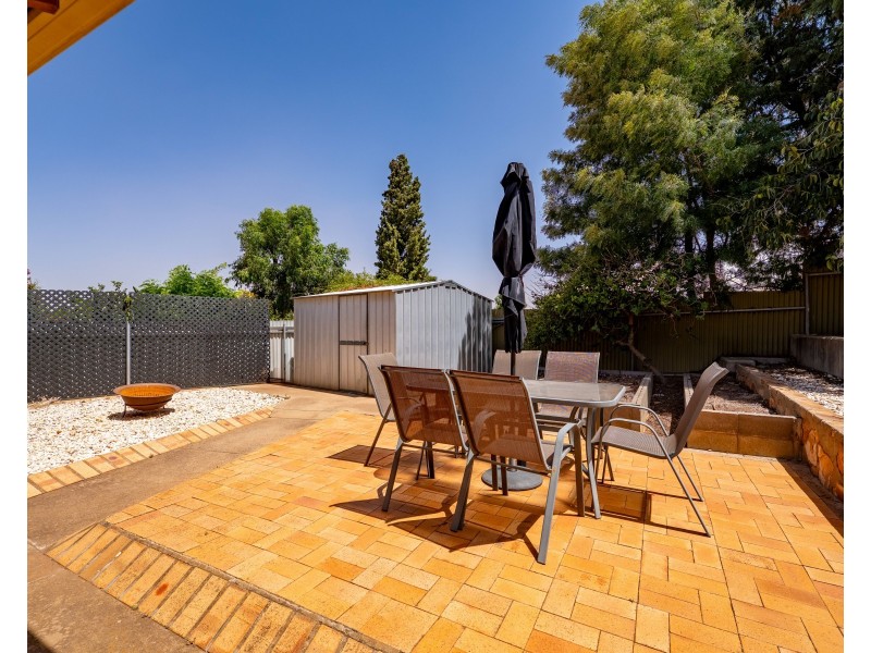28 Holmes Crescent, Griffith NSW 2680