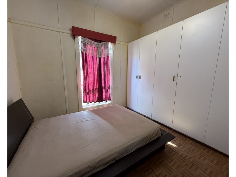 241 Wakaden Street, Griffith NSW 2680