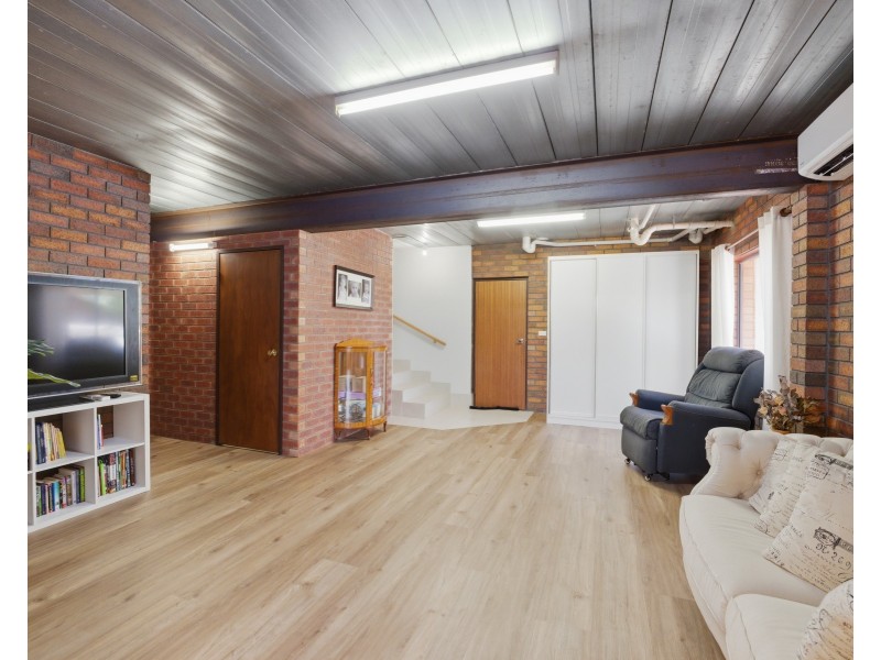 28 Holmes Crescent, Griffith NSW 2680