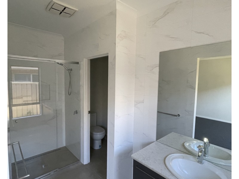 15 Piper Circuit, Griffith NSW 2680