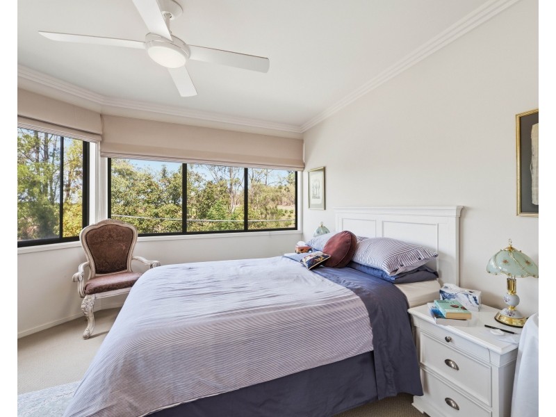 16 Bella Vista Drive, Lake Wyangan NSW 2680