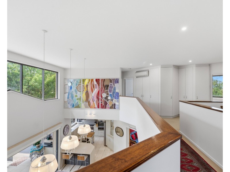 16 Bella Vista Drive, Lake Wyangan NSW 2680