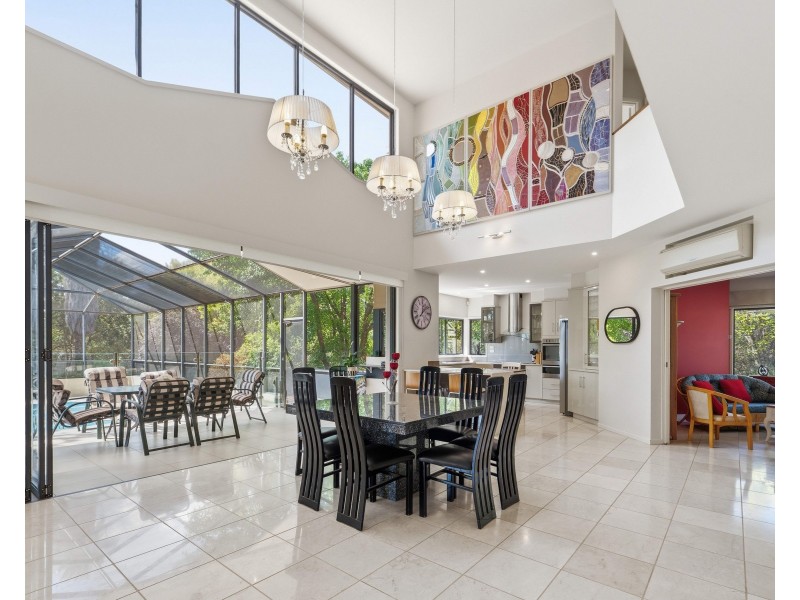 16 Bella Vista Drive, Lake Wyangan NSW 2680