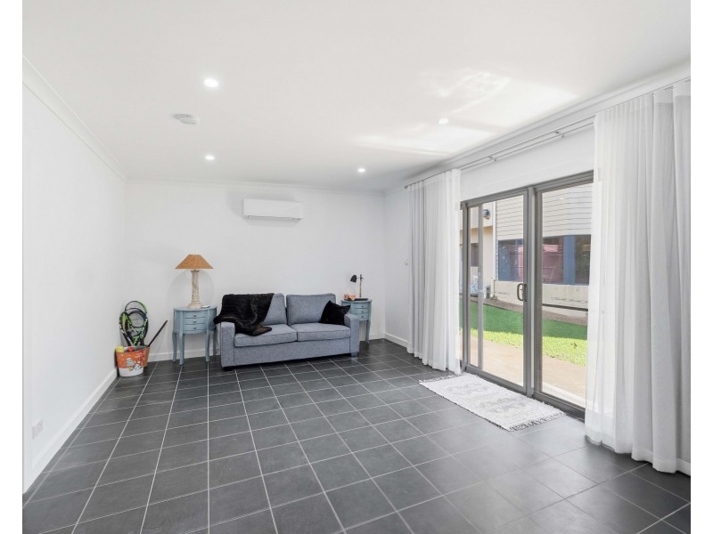 16 Bella Vista Drive, Lake Wyangan NSW 2680