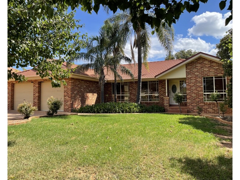 32 McMahon Street, Griffith NSW 2680